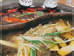 -重庆故事姊妹老火锅(财经学院店)