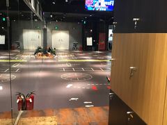 -VLines耀能运动24小时·月付制健身(京广桥店)