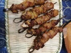 -乡村馕坑肉·烧烤·新疆菜·本地人更爱吃(阿勒泰首店)