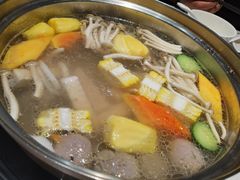 -烹然四季椰子鸡火锅(姚家园万象汇店)