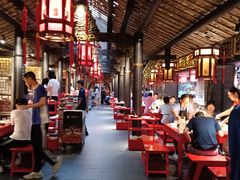 -小龙翻大江文化火锅(宽窄店)