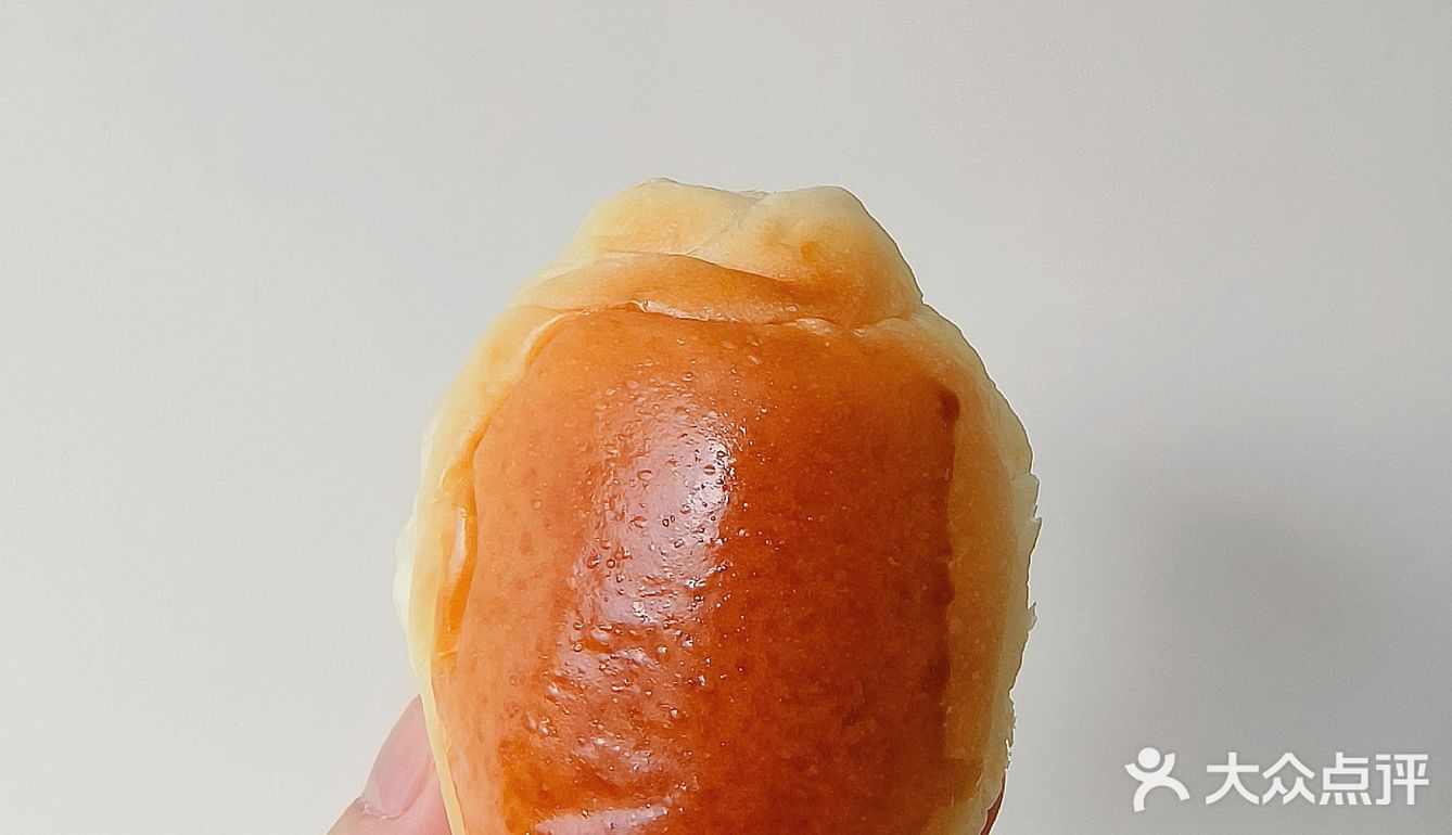 25块买了一袋子面包