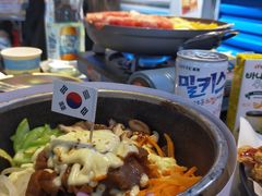 拉丝奶酪肥牛石锅拌饭-Meet Sun韩式大排档(五一广场7MALL店)