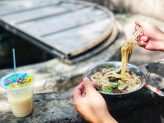 牛腩捞粉-水井拉粉油条(赤坎民国风情街店)