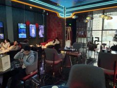 -屋有岛沉浸游戏旗舰店(中山公园店)