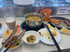 -鲸之味回转自助小火锅(钟鼎名悦店)