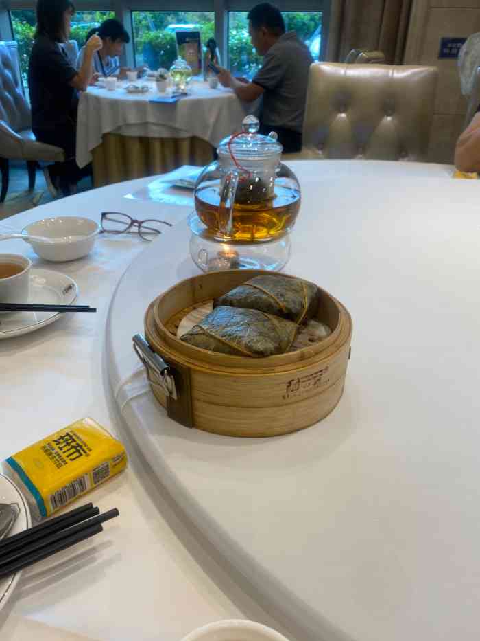 南粤春宴会庄园中餐厅-"暑假在特区龙岗附近搜到这家店,以下三个最.