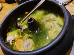 -云海肴·云南小炒·汽锅鸡(天津国金汇店)