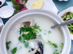 砂锅鱼头汤-鱼水情·农家菜·大鱼头(南山竹海店)