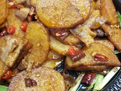 -鲁小三·大骨自助(金山总店)