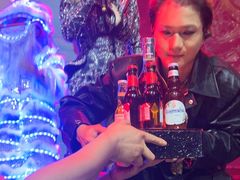 -赤红音乐现场(浦东金桥路店)