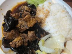 -何太太馄饨面铺(大浒东苑店)