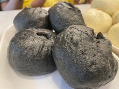 -李与白包子铺(桐梓林店)