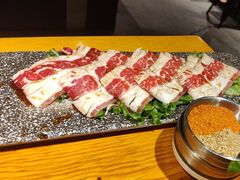 -那胡同里的小烤肉馆(开发区万达店)