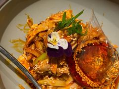 敲糖棒棒鸡-辛香汇·现炒川菜(淮海路百盛店)