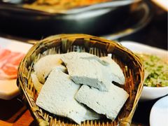 -纸盐河码头火锅(十八梯店)