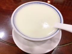 双皮奶-仁信老铺甜品(北京路店)