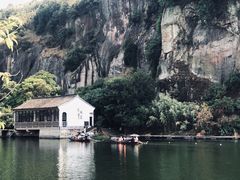 -绍兴东湖风景区