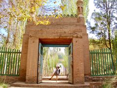 -艾提尕尔清真寺