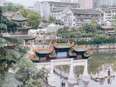 -包整·丝娃娃(一览甲秀楼风景店)