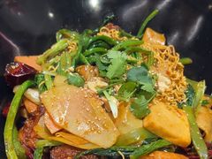 -醉人椒麻辣香锅(上地华联店)