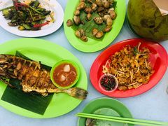 -明记烧鱼美味店