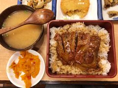 香焖排骨饭-和风拉面