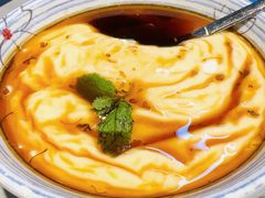 -生活如沸·顺德水牛奶火锅(人民广场店)