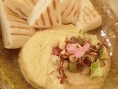 黄金鹰嘴豆泥-BARBARIAN餐厅(武定路店)