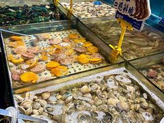 -领鲜活海鲜榴莲自助火锅(东门店)