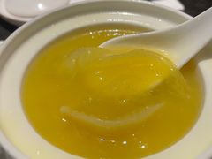 即位鱼翅-半岛翡丽海鲜自助餐厅(观风亭店)