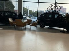 -上海宝诚中环BMW·MINI4S店