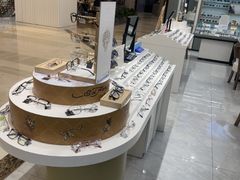 -宝岛眼镜·星创视光中心(百联世纪购物中心店)