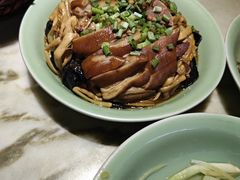 -弄堂里(西溪龙湖天街店)