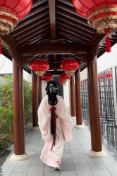 -一揽芳华汉服旗袍体验馆(拙政园店)