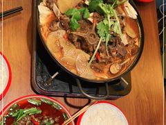 -老闵田螺馆·南昌市井菜·特色小吃(总店)