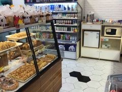 面包甜点陈列柜-光明牛奶棚(南泉店)