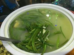 -泸沽肴(泸沽湖大洛水村农村信用社旁店)