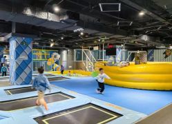 -反弹蹦床公园·亲子乐园·团建·派对(青岛融创茂店)