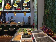 自助取餐区-那家老院子东北菜·饺子·小鸡炖蘑菇(艳华街店)