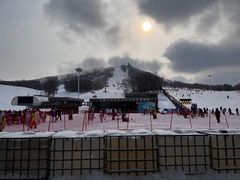 -庙香山滑雪场