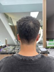 -诗悦发型烫染SALON