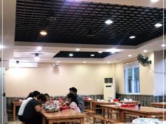 大堂-南湖周冒菜(南湖总店)