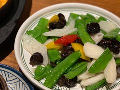 -云海肴·汽锅鸡·云南菜(天山百盛优客店)