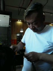 -马克男发时尚店