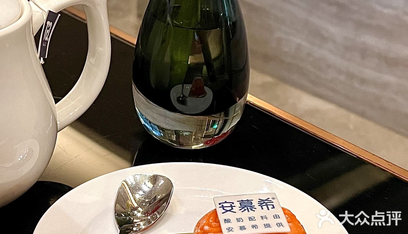 希尔顿下午茶| 故宫以东 越热越心动! 