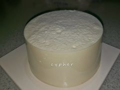 牛奶纯秀蛋糕-巴黎贝甜(凯德MALL望京店)