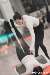 -无界瑜伽普拉提