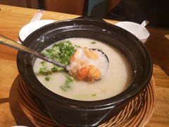 招牌鲜虾粥-颐和•海鲜砂锅粥•啫啫煲(奥林匹克广场店)