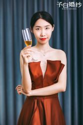 -予白婚纱礼服馆